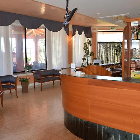 Rosamarina Hotel 3*